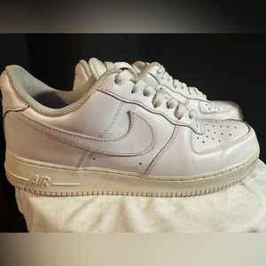 Air Force 1 men shoes size 11